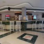 Luna 4* Златни пясъци