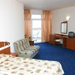 Хотел Luna 4*