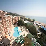 Luna 4* Златни пясъци