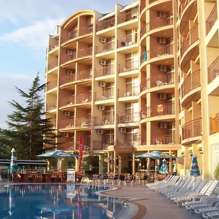 Luna - 4* Golden Sands