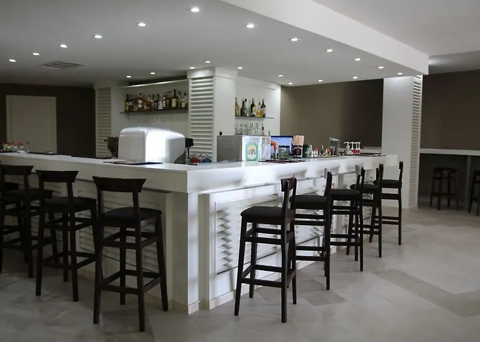 Luna - 4* Golden Sands