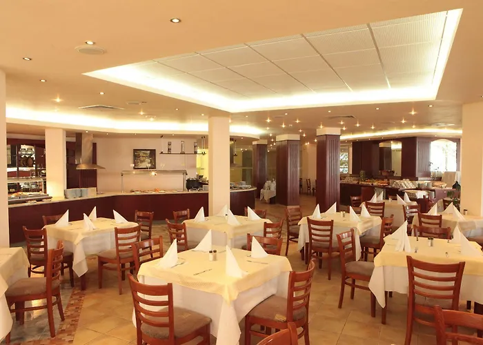 Luna - Hotel Golden Sands